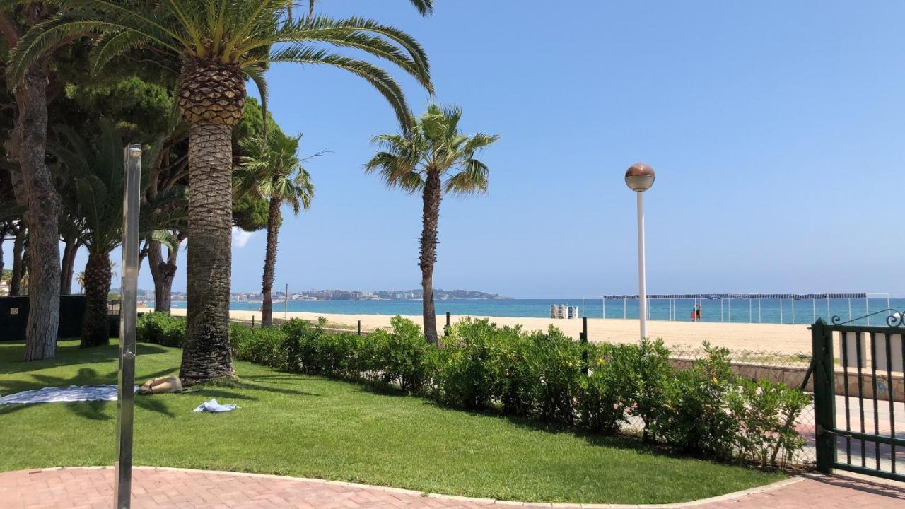 Apartaments Colibri Cambrils Dış mekan fotoğraf