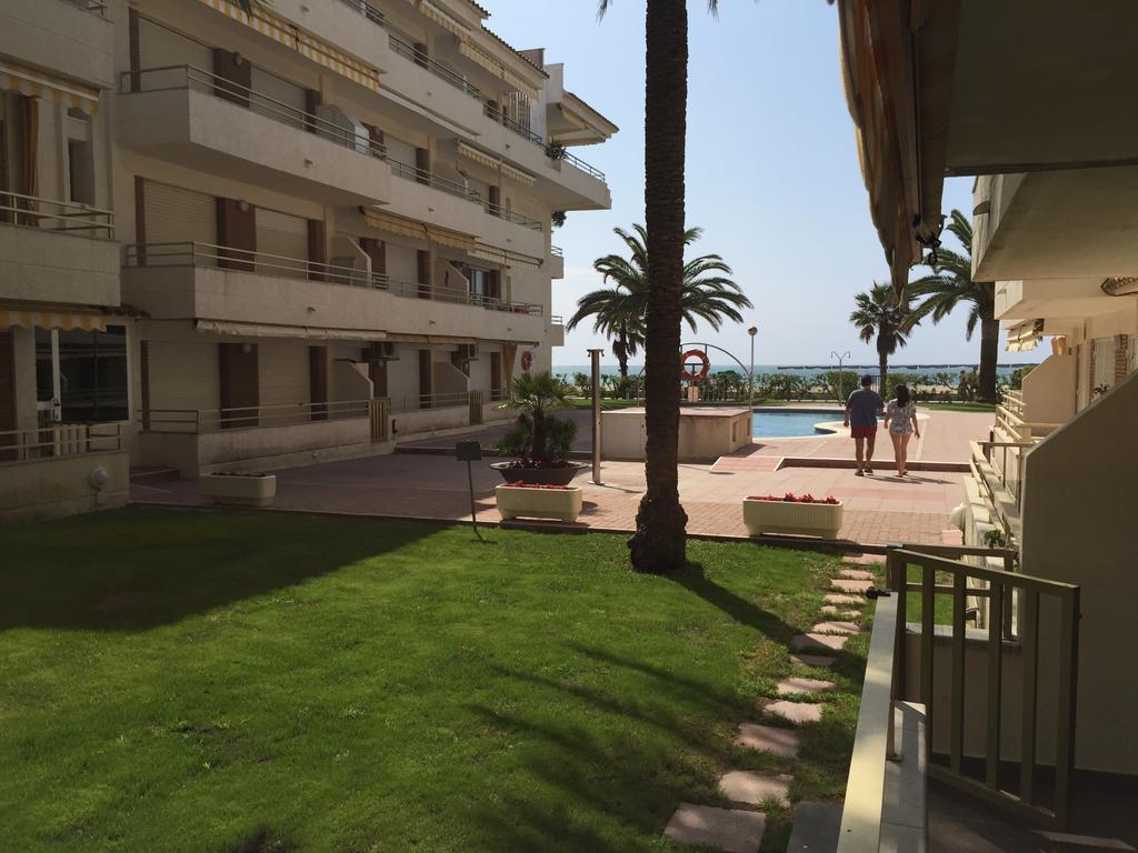 Apartaments Colibri Cambrils Dış mekan fotoğraf